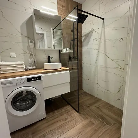 Riverside With Cityscape Views Kwiatkowskiego Free Parking *