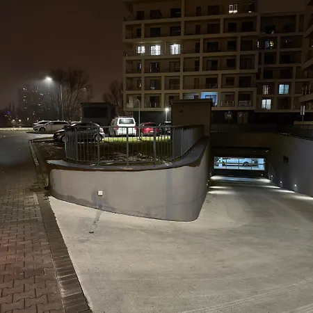 Riverside With Cityscape Views Kwiatkowskiego Free Parking Apartament