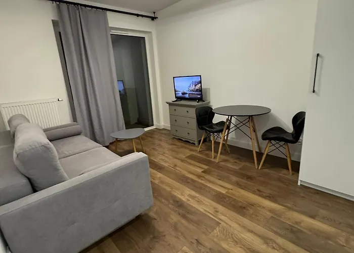 Riverside With Cityscape Views Kwiatkowskiego Free Parking * Rzeszów